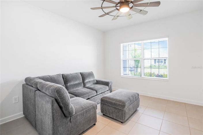 Image No.32-4 Bed Property for sale