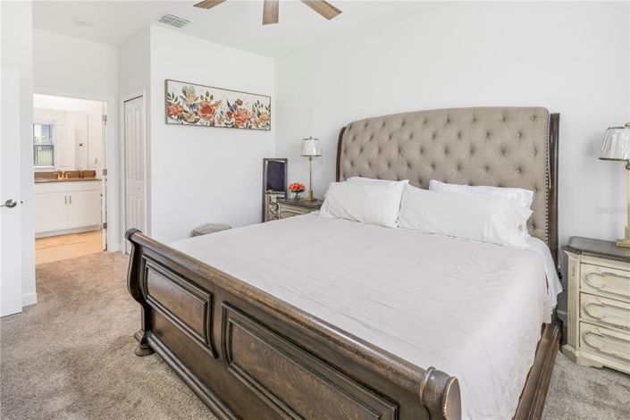 Image No.41-4 Bed Property for sale