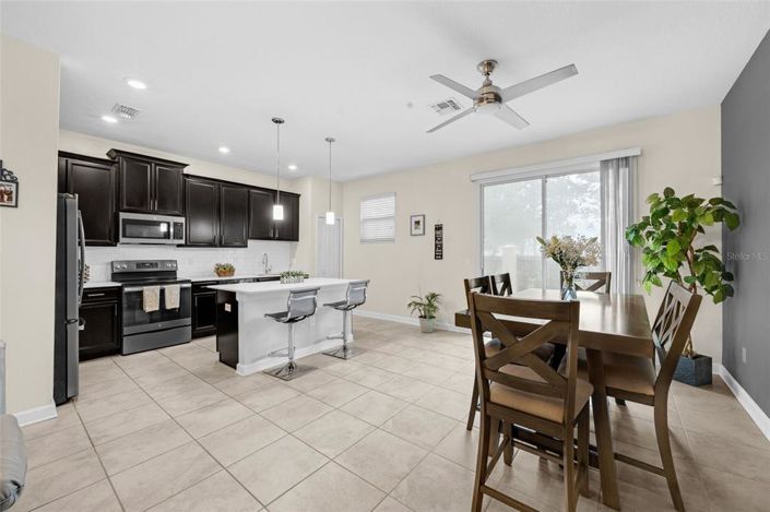 Image No.15-3 Bed Townhouse for sale