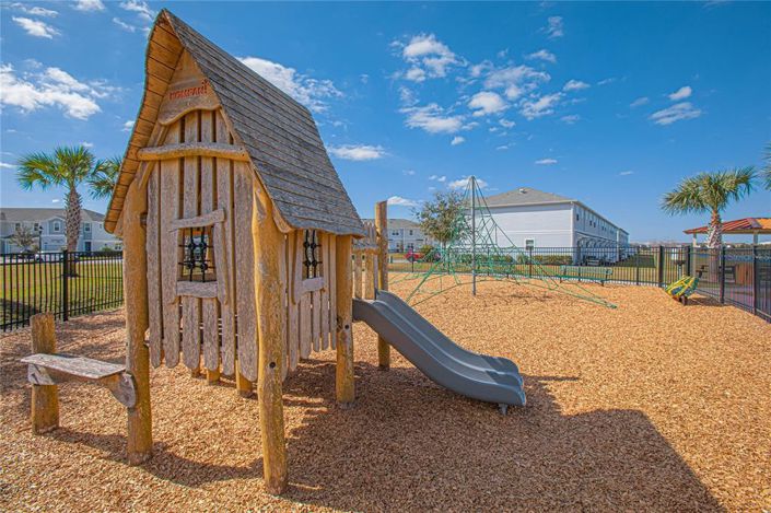 Image No.34-3 Bed Townhouse for sale