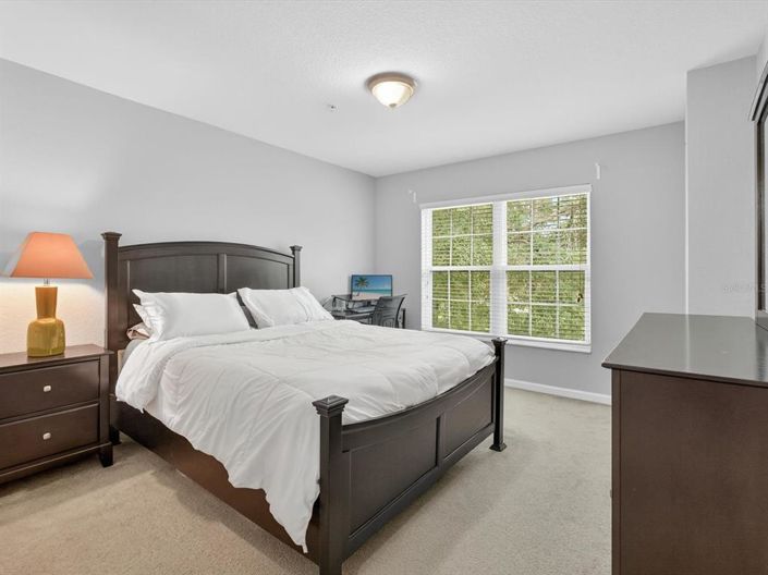 Image No.22-2 Bed Property for sale