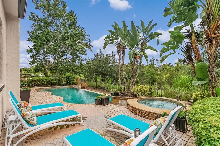 Image No.30-4 Bed Property for sale