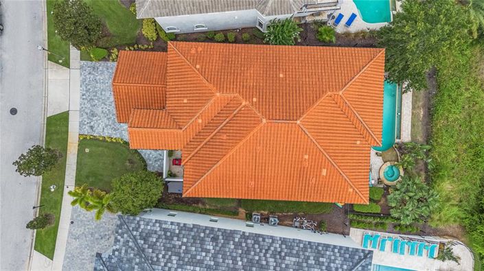 Image No.36-4 Bed Property for sale