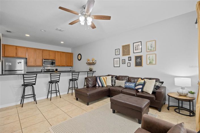 Image No.11-4 Bed Townhouse for sale