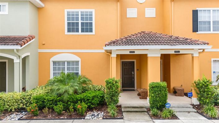 Image No.2-4 Bed Townhouse for sale