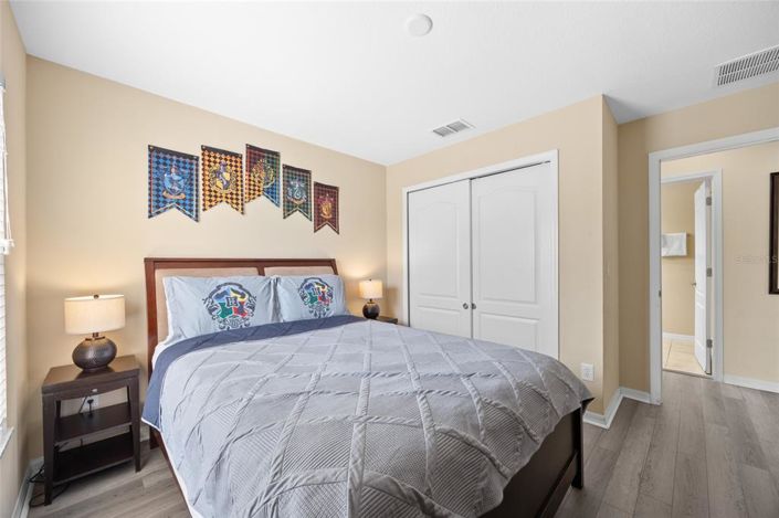 Image No.33-4 Bed Townhouse for sale