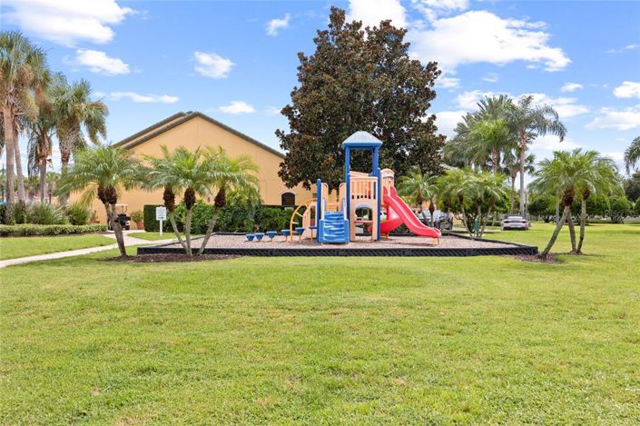 Image No.44-4 Bed Townhouse for sale