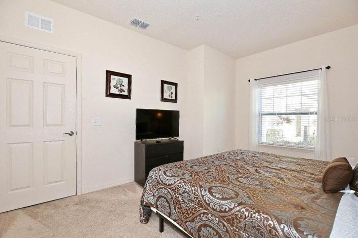 Image No.14-3 Bed Townhouse for sale