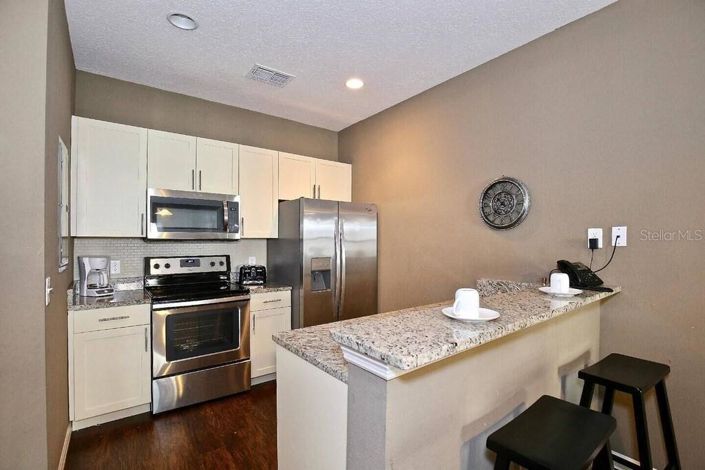 Image No.9-3 Bed Townhouse for sale