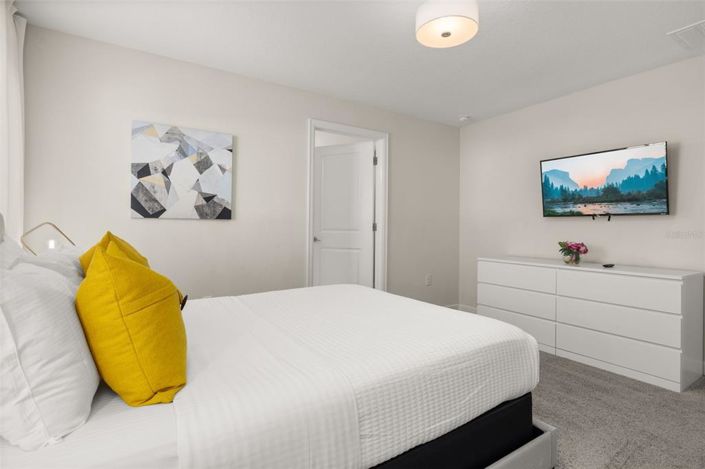 Image No.28-5 Bed Townhouse for sale