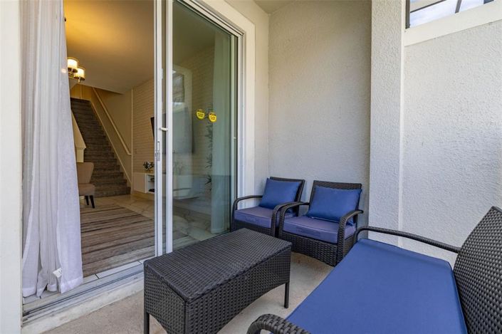 Image No.41-5 Bed Townhouse for sale