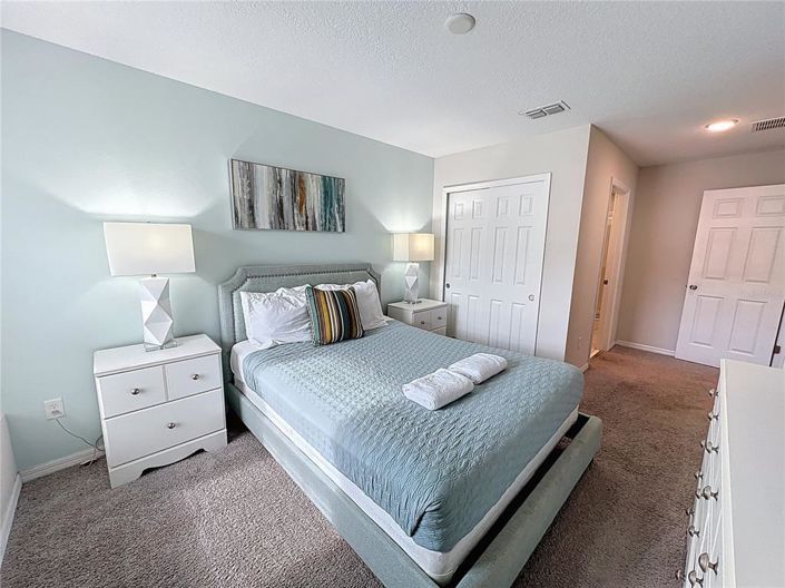 Image No.21-5 Bed Townhouse for sale