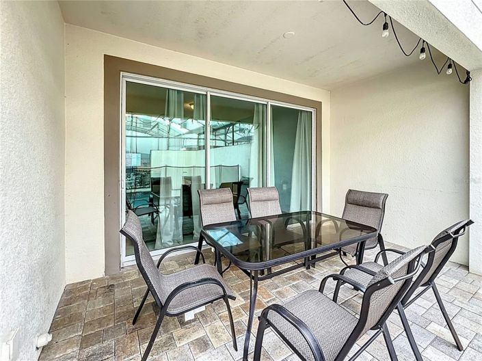 Image No.26-5 Bed Townhouse for sale