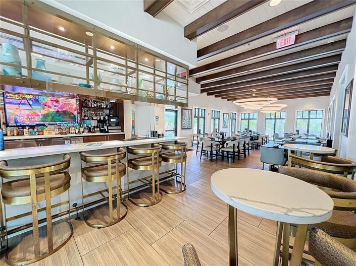 Image No.40-5 Bed Townhouse for sale