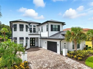 7 Bed Property for sale