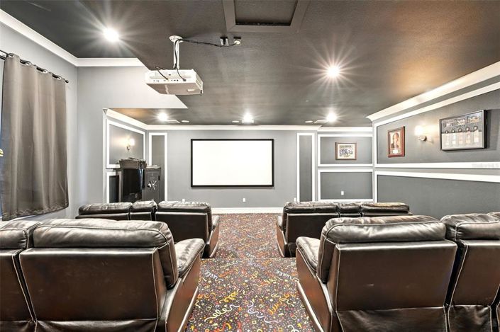 Image No.39-7 Bed Property for sale