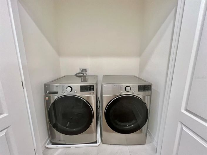 Image No.15-3 Bed Townhouse for sale