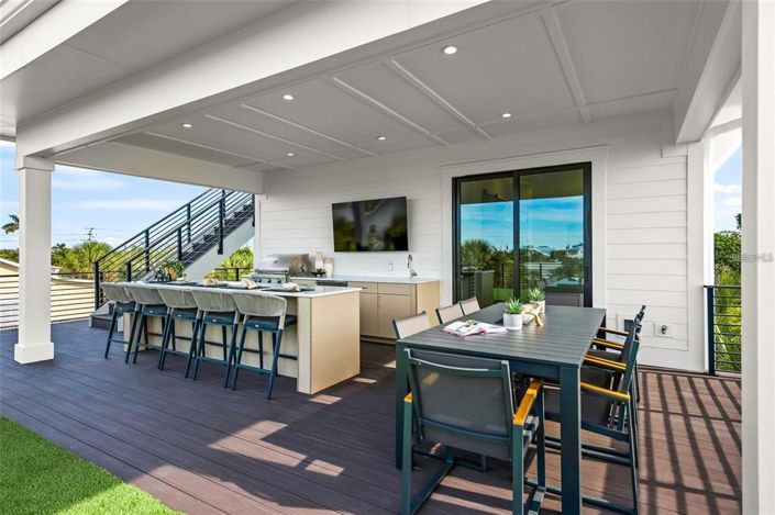 Image No.45-5 Bed Property for sale