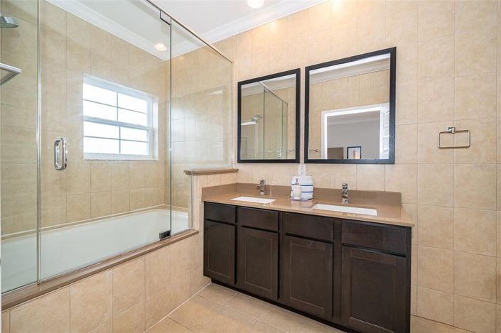 Image No.20-2 Bed Townhouse for sale