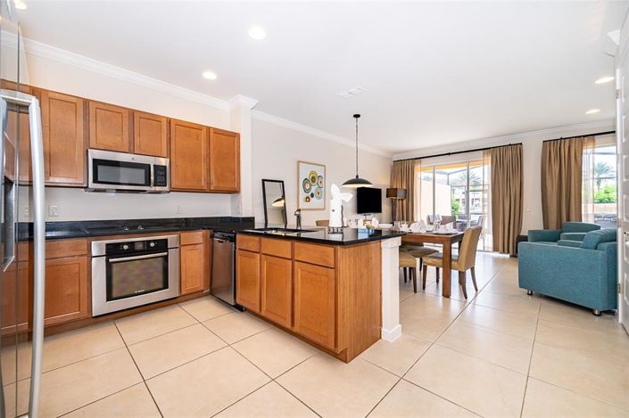 Image No.5-2 Bed Townhouse for sale