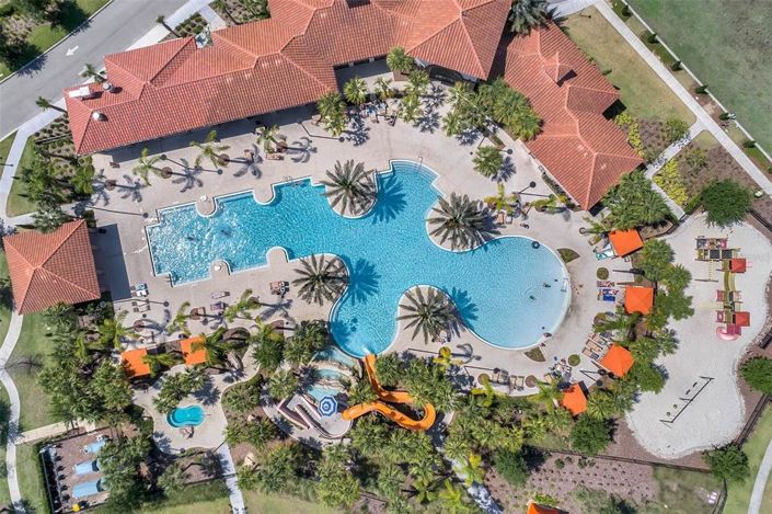 Image No.49-5 Bed Property for sale