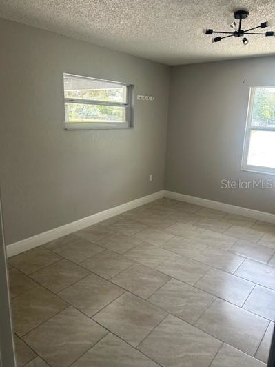 Image No.11-4 Bed Property for sale