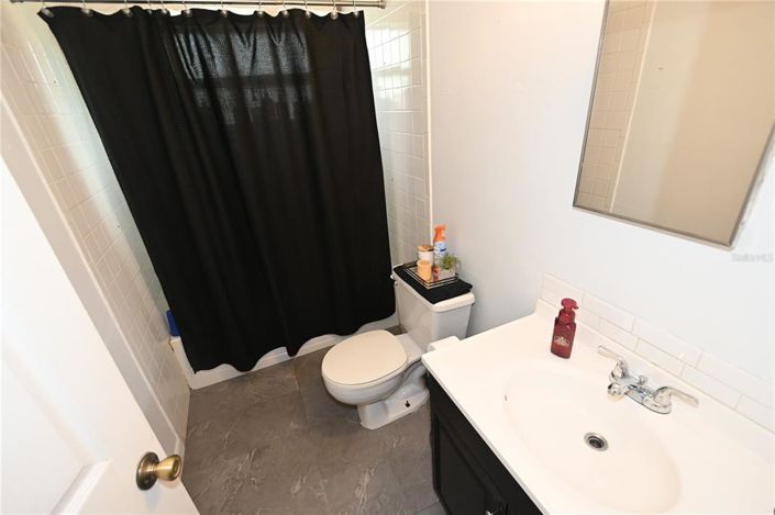 Image No.22-4 Bed Property for sale