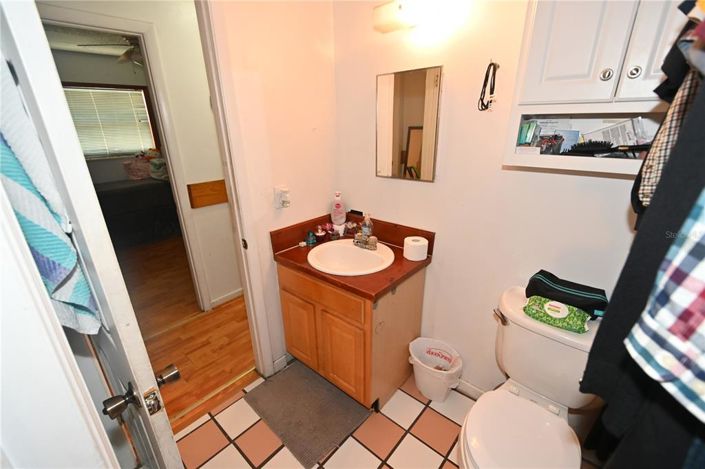 Image No.27-4 Bed Property for sale