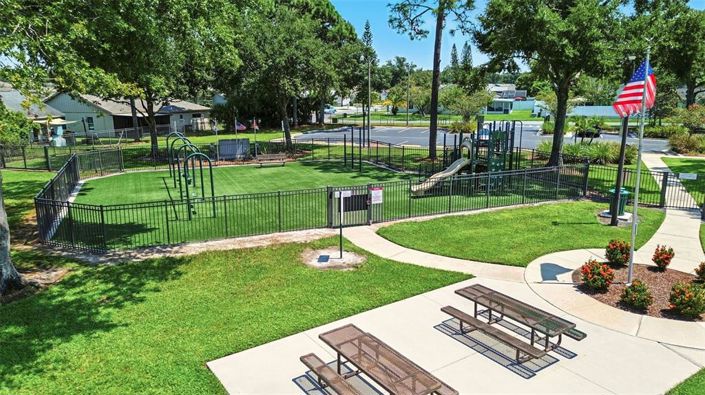 Image No.43-4 Bed Property for sale