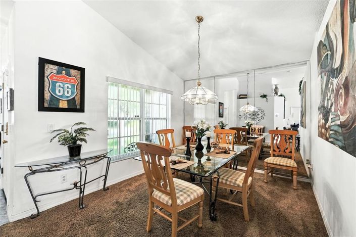 Image No.7-4 Bed Property for sale