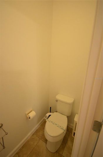 Image No.31-6 Bed Property for sale