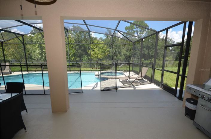 Image No.33-6 Bed Property for sale