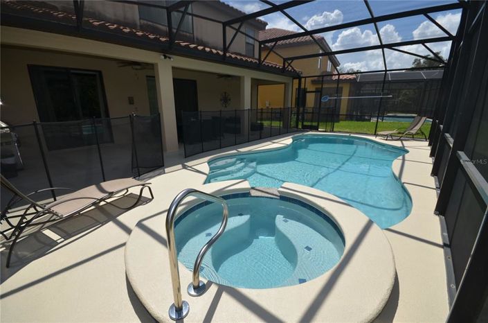 Image No.36-6 Bed Property for sale