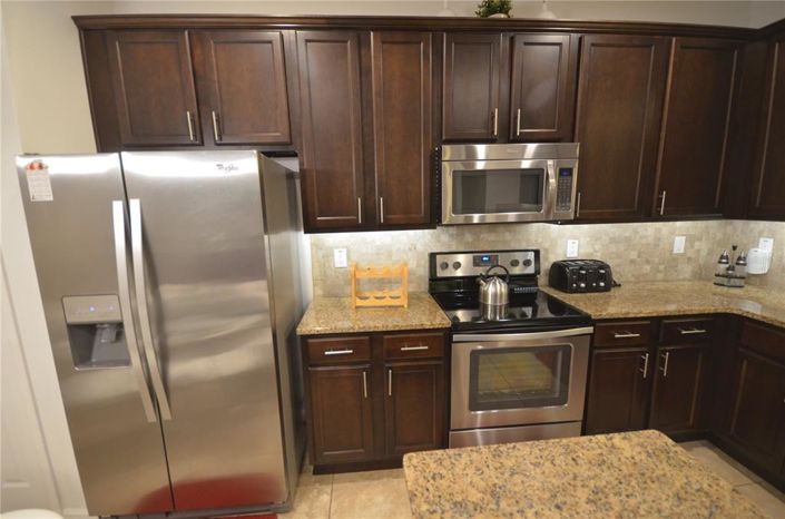 Image No.9-6 Bed Property for sale