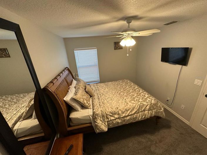 Image No.12-3 Bed Property for sale