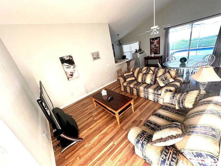 Image No.3-3 Bed Property for sale