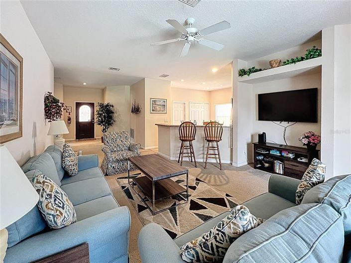 Image No.4-4 Bed Property for sale