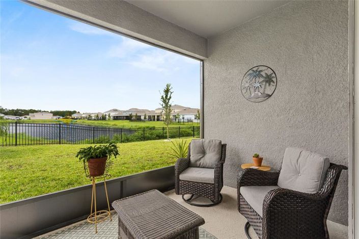 Image No.3-Propriété de 4 chambres à vendre à Davenport