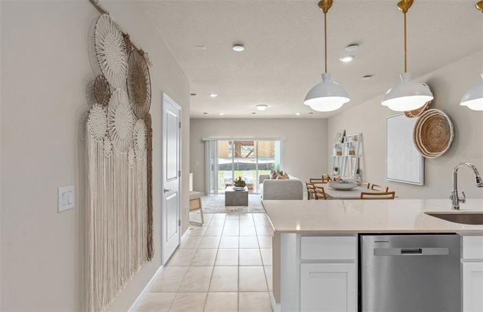 Image No.5-3 Bed Townhouse for sale