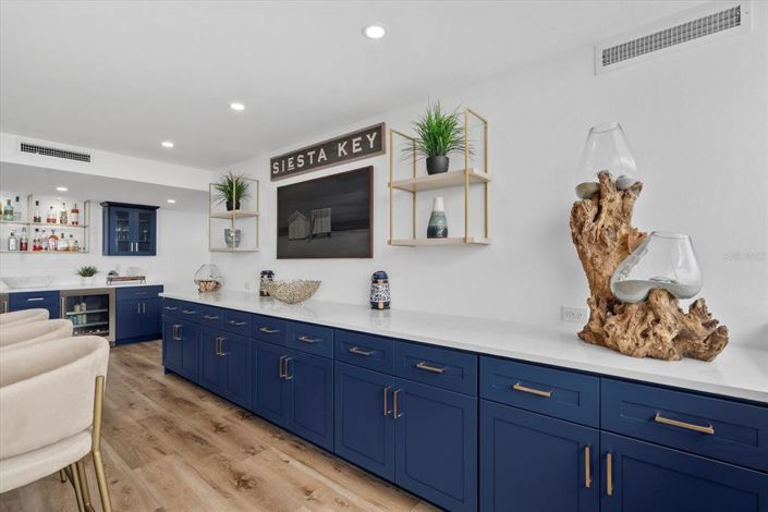 Image No.21-3 Bed Property for sale