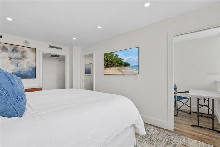 Image No.32-3 Bed Property for sale