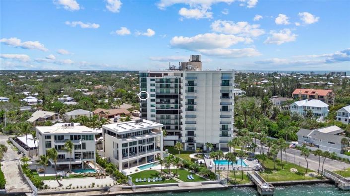 Image No.6-3 Bed Property for sale