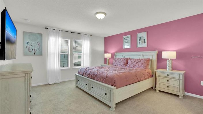 Image No.18-5 Bed Property for sale