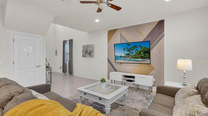 Image No.4-5 Bed Property for sale