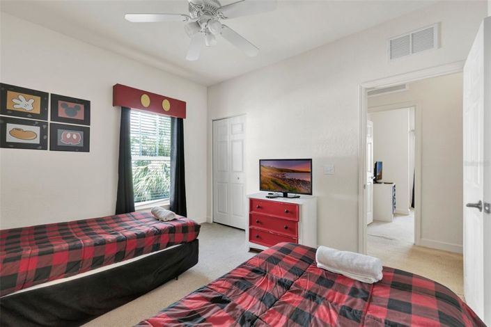 Image No.19-4 Bed Townhouse for sale