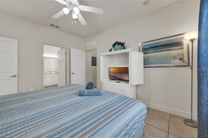 Image No.20-4 Bed Townhouse for sale