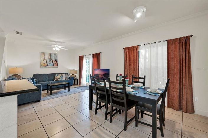 Image No.9-4 Bed Townhouse for sale