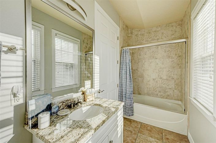 Image No.43-5 Bed Property for sale