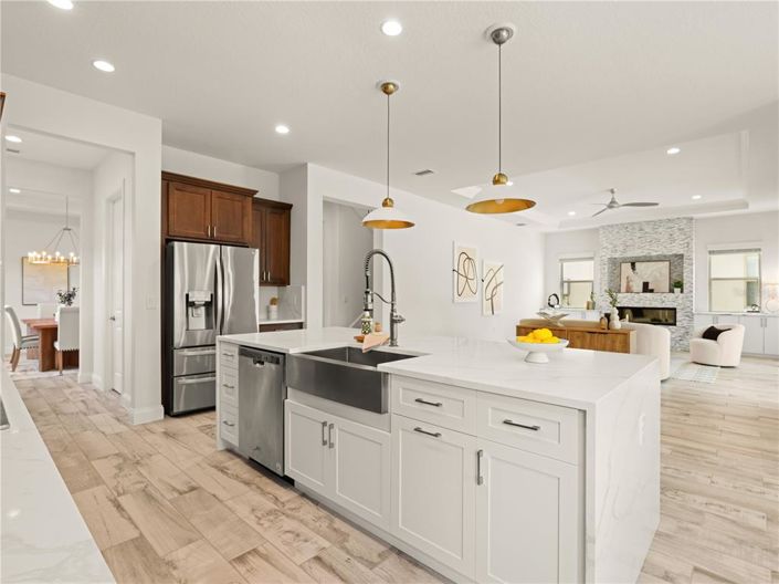 Image No.13-5 Bed Property for sale