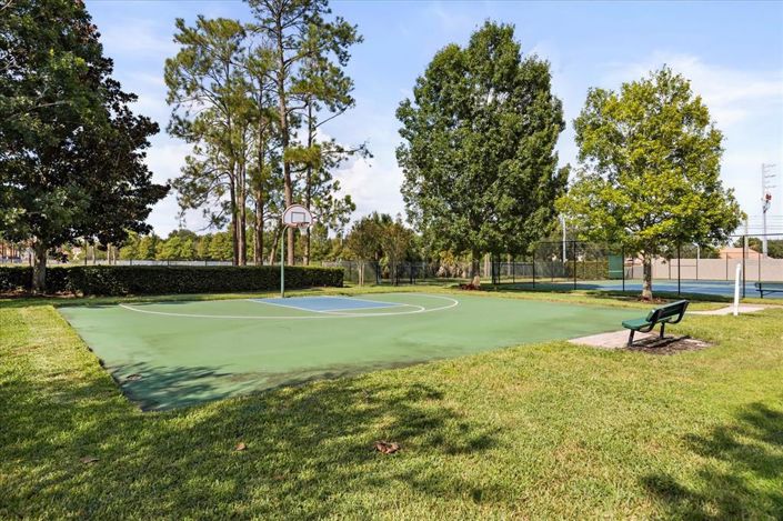 Image No.45-4 Bed Property for sale